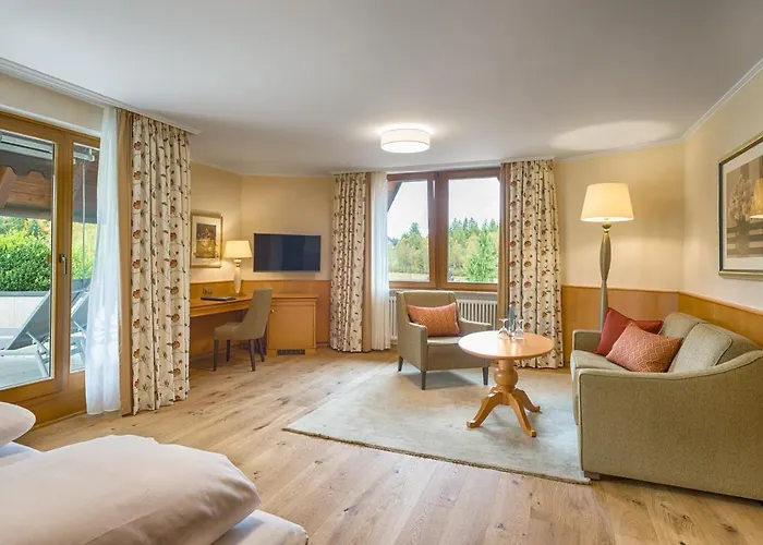 托马霍夫酒店 4* 欣特察尔滕